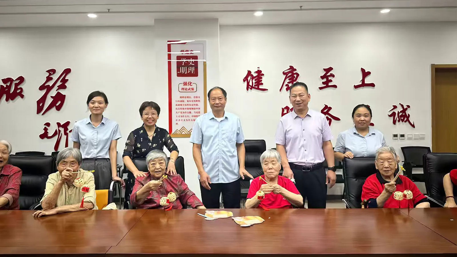 明晟環(huán)保新廠區(qū)封頂大吉，青山綠水不是夢，讓我們攜手共筑美好家園！